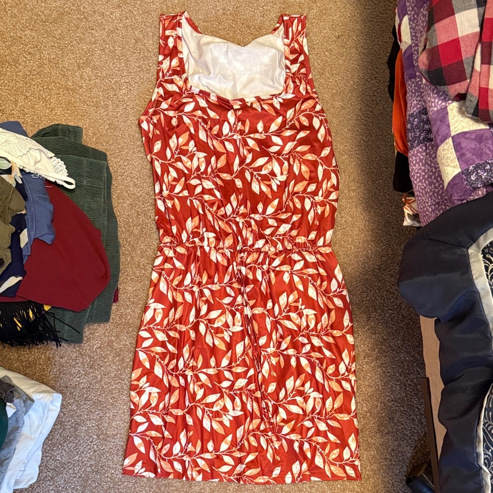 Red Leaf-Print Sleeveless Summer Dress